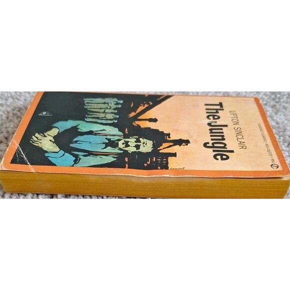 The Jungle by Upton Sinclair 1964 Signet Classics Vintage PB • GUC - Picture 4 of 6